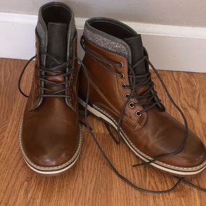 Lace up boots (men size 8.5)